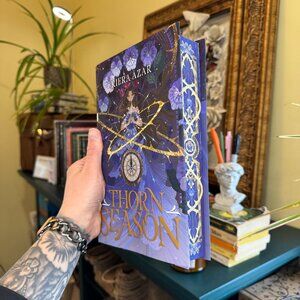 Thorn Season | FairyLoot Exclusive Edition